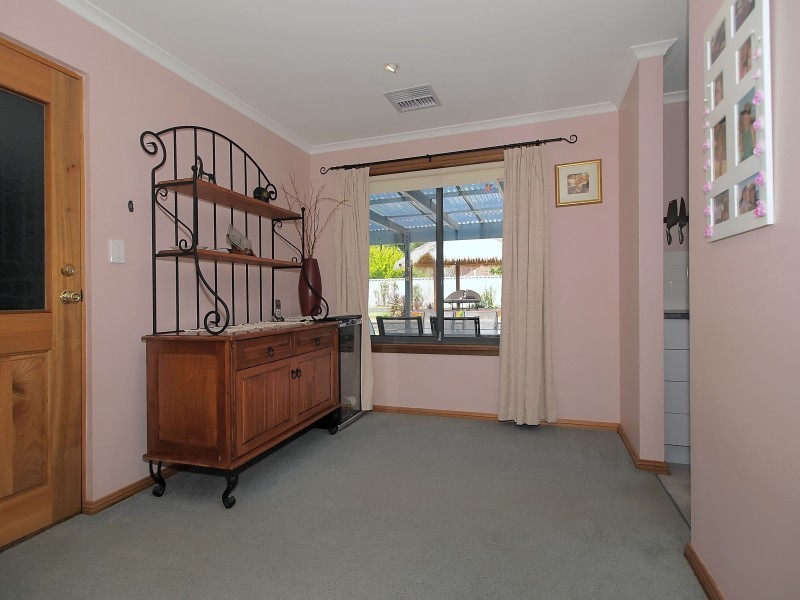 1 Oak Drive, Oakbank SA 5243