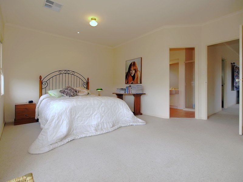 11a Strempel Avenue, Hahndorf SA 5245