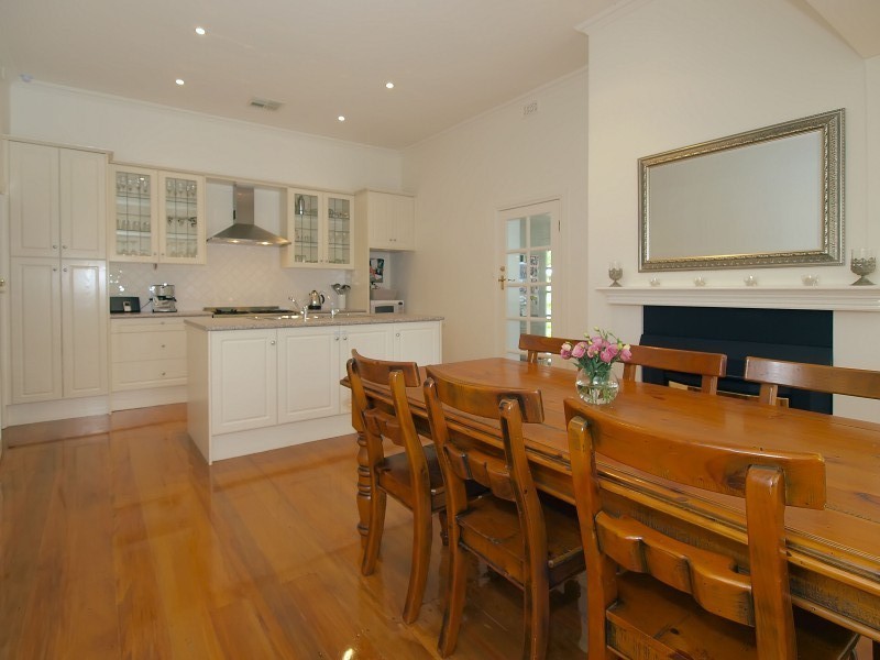 109 Mount Barker Road, Hahndorf SA 5245