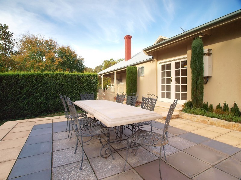 109 Mount Barker Road, Hahndorf SA 5245