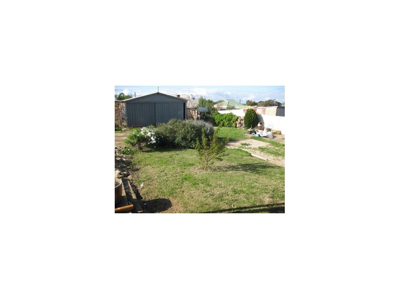 18 Wells Terrace, Price SA 5570