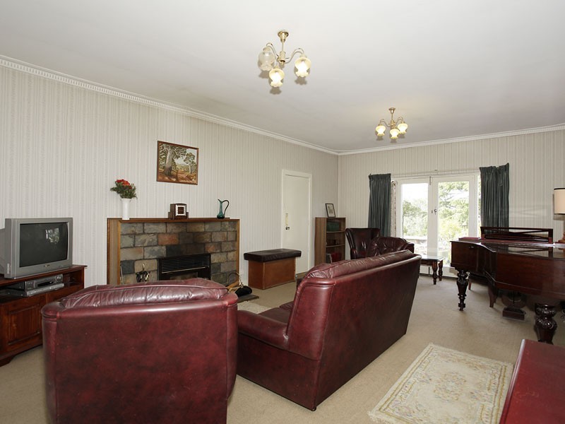 88 Strathalbyn Road, Aldgate SA 5154