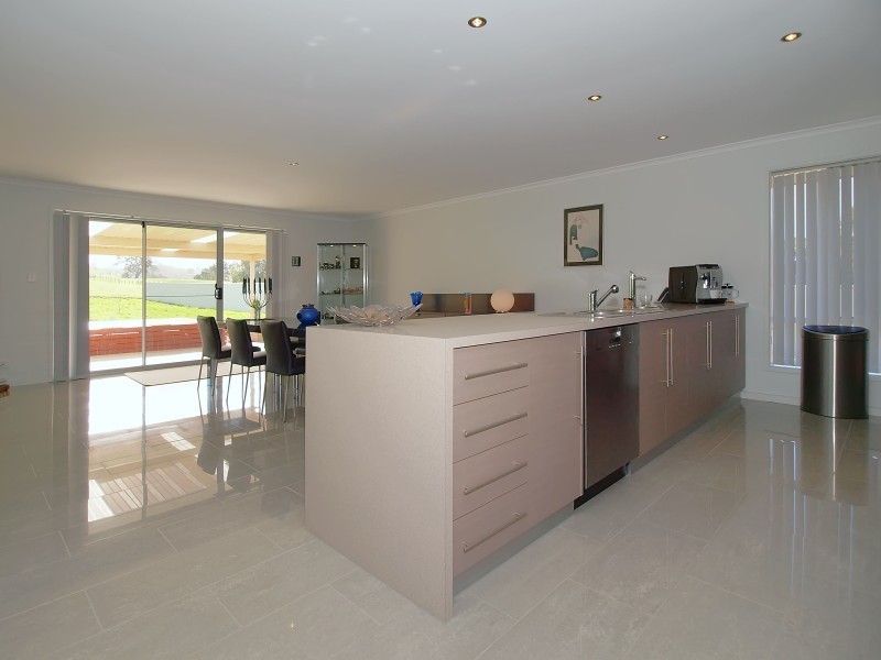 15 Hawthorn Street, Dawesley SA 5252