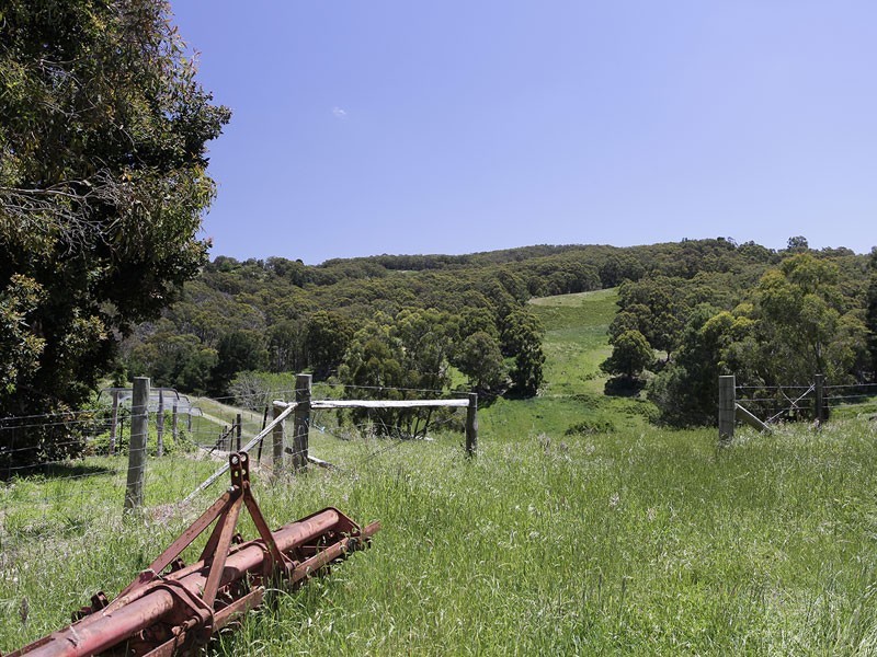 Lot 92 Ostigh Road, Carey Gully SA 5144