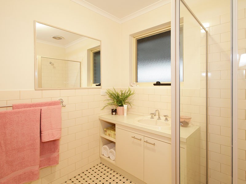 2/58 Onkaparinga Valley Road, Woodside SA 5244