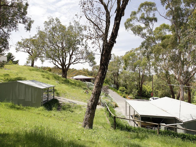 11 Totness Road, Hahndorf SA 5245