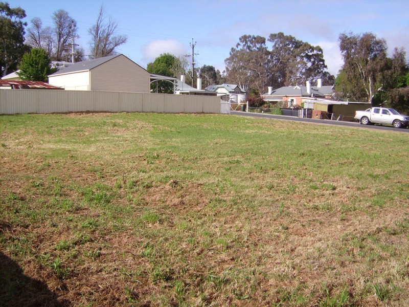 102 John Street, Oakbank SA 5243