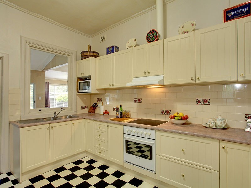 157 Onkaparinga Valley Road, Oakbank SA 5243