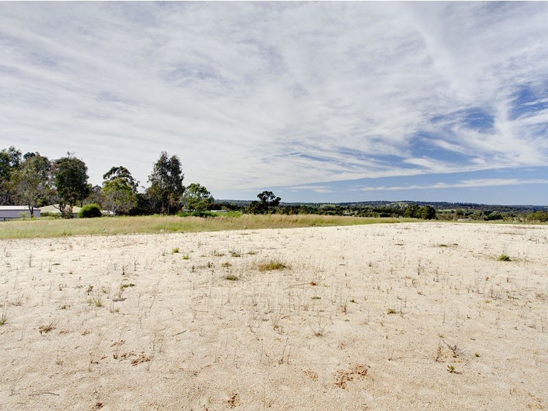 25 Elm Drive (Off of Tiers Road), Woodside SA 5244