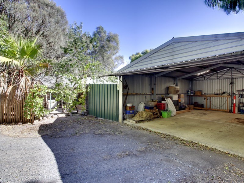 1 Bleeze Street, Birdwood SA 5234