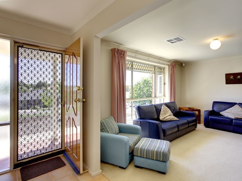 90 Grevillea Way, Woodside SA 5244