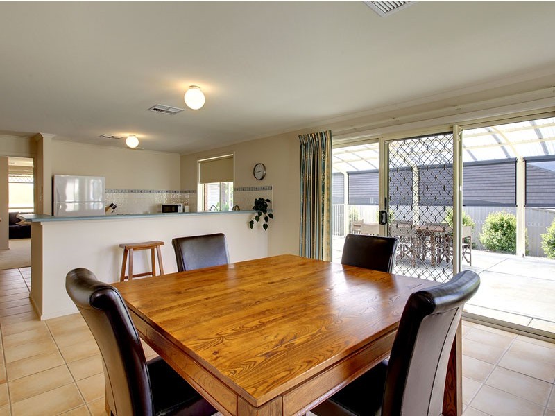 90 Grevillea Way, Woodside SA 5244