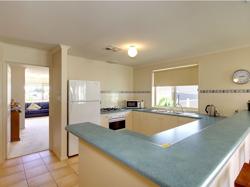 90 Grevillea Way, Woodside SA 5244