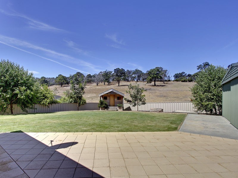 90 Grevillea Way, Woodside SA 5244