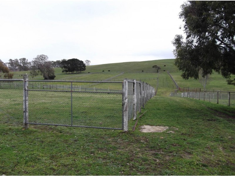 145 Muellers Road, Birdwood SA 5234