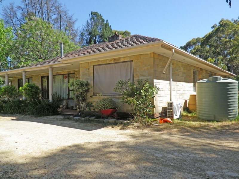 262 Basket Range Road, Basket Range SA 5138