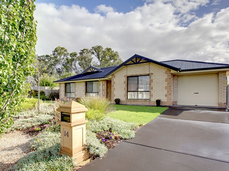 14 Finlayson Street, Mount Barker SA 5251