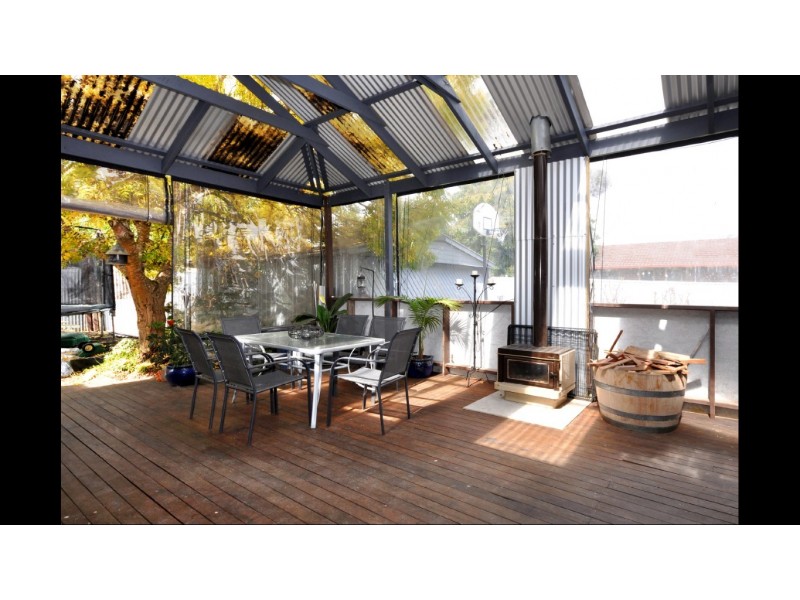 4 Alberg Avenue, Mount Barker SA 5251