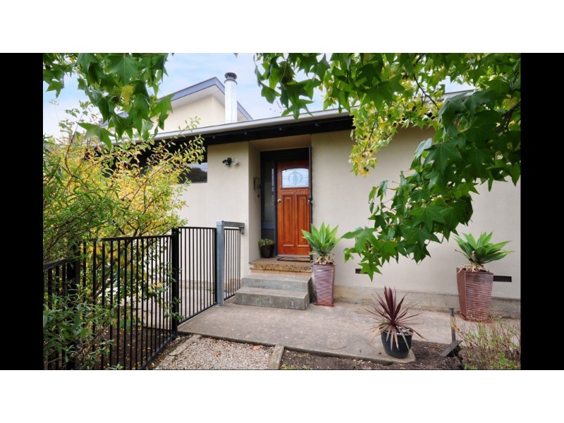 4 Alberg Avenue, Mount Barker SA 5251