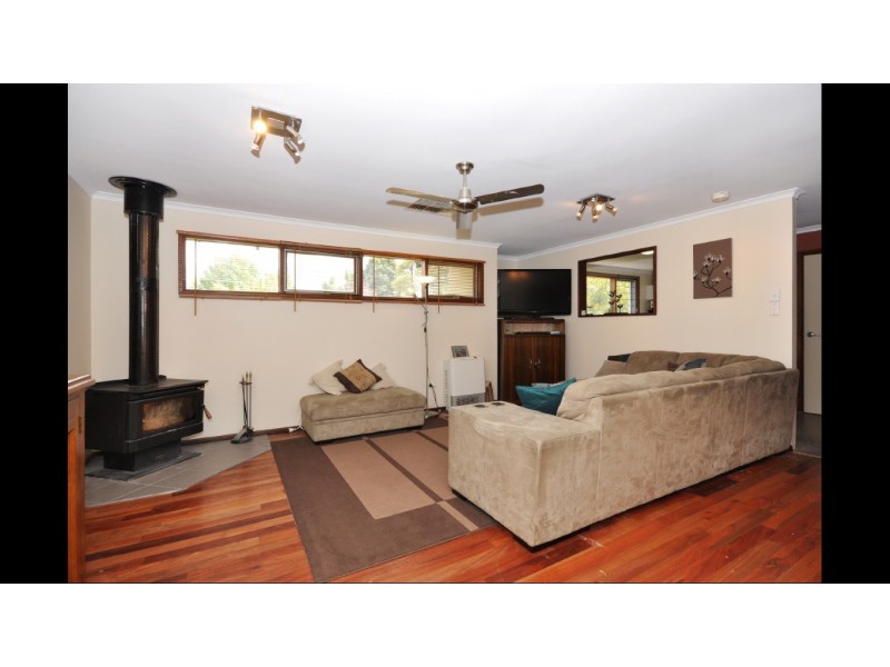 4 Alberg Avenue, Mount Barker SA 5251