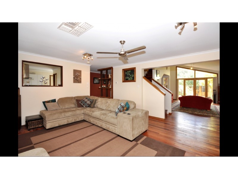 4 Alberg Avenue, Mount Barker SA 5251