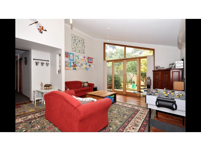 4 Alberg Avenue, Mount Barker SA 5251