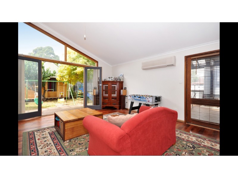 4 Alberg Avenue, Mount Barker SA 5251