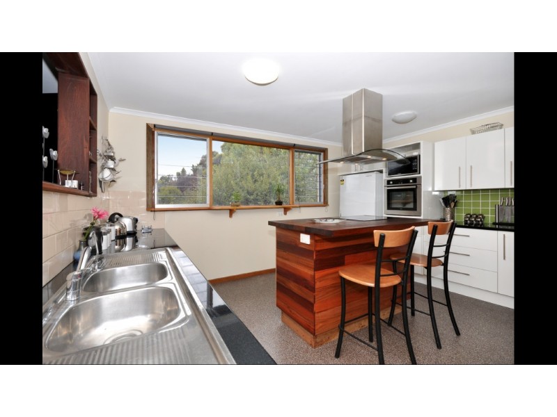 4 Alberg Avenue, Mount Barker SA 5251