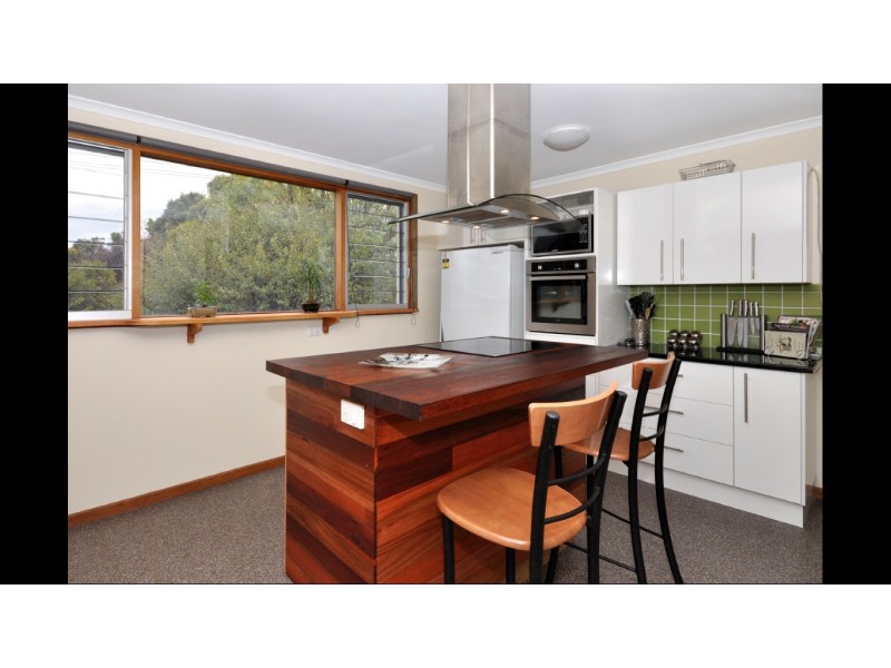 4 Alberg Avenue, Mount Barker SA 5251