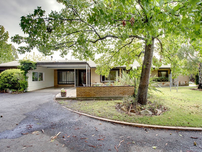 33 Sandow Road, Verdun SA 5245