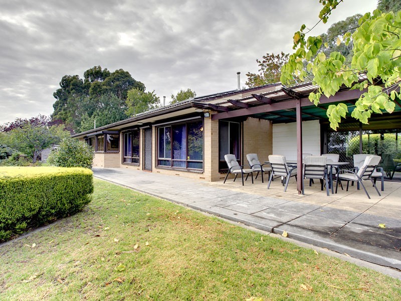 33 Sandow Road, Verdun SA 5245