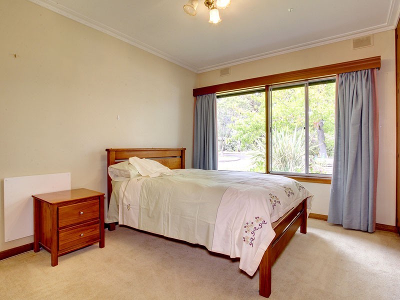 33 Sandow Road, Verdun SA 5245