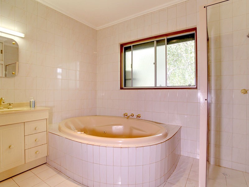 33 Sandow Road, Verdun SA 5245
