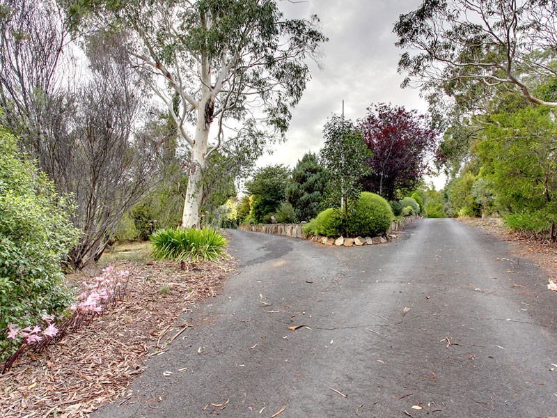 33 Sandow Road, Verdun SA 5245