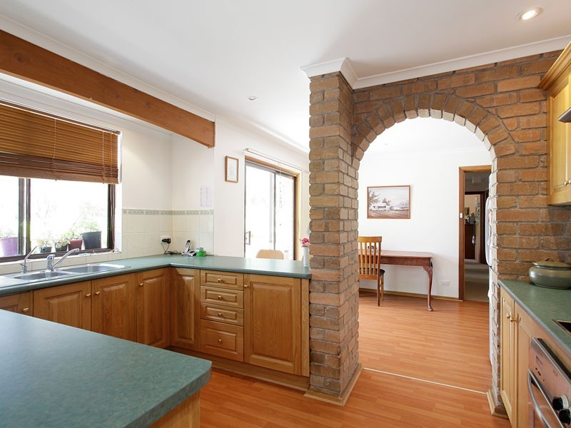 129 Five Bob Road, Woodside SA 5244