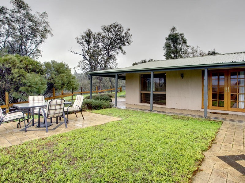 21 Harrogate Road, Harrogate SA 5244