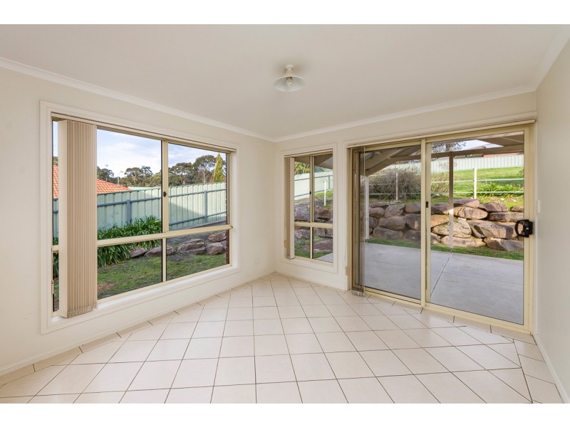 2/80 Grevillea Way, Woodside SA 5244