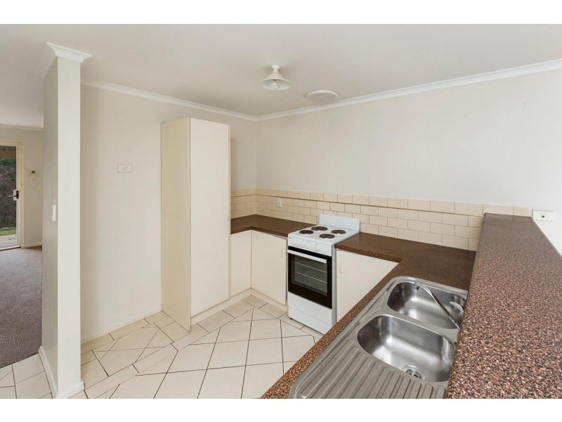 2/80 Grevillea Way, Woodside SA 5244