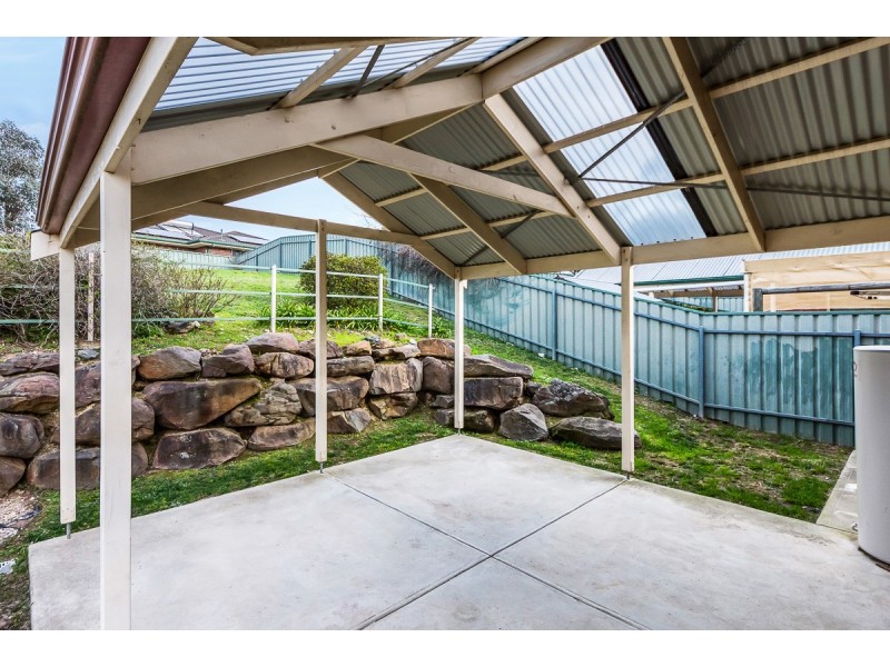 2/80 Grevillea Way, Woodside SA 5244