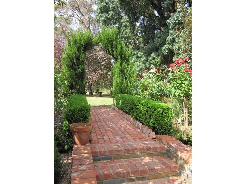 12 Talunga Street, Birdwood SA 5234