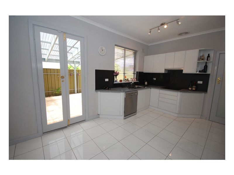 11 Wainwright Street, Clarence Gardens SA 5039