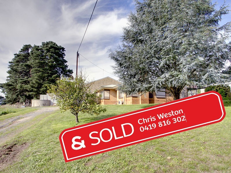 11 Hewletts Road, Forest Range SA 5139