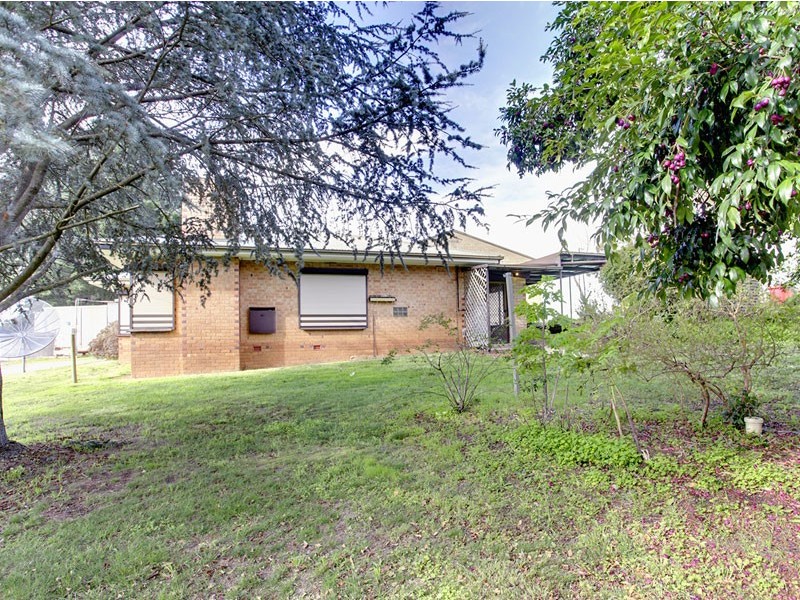 11 Hewletts Road, Forest Range SA 5139