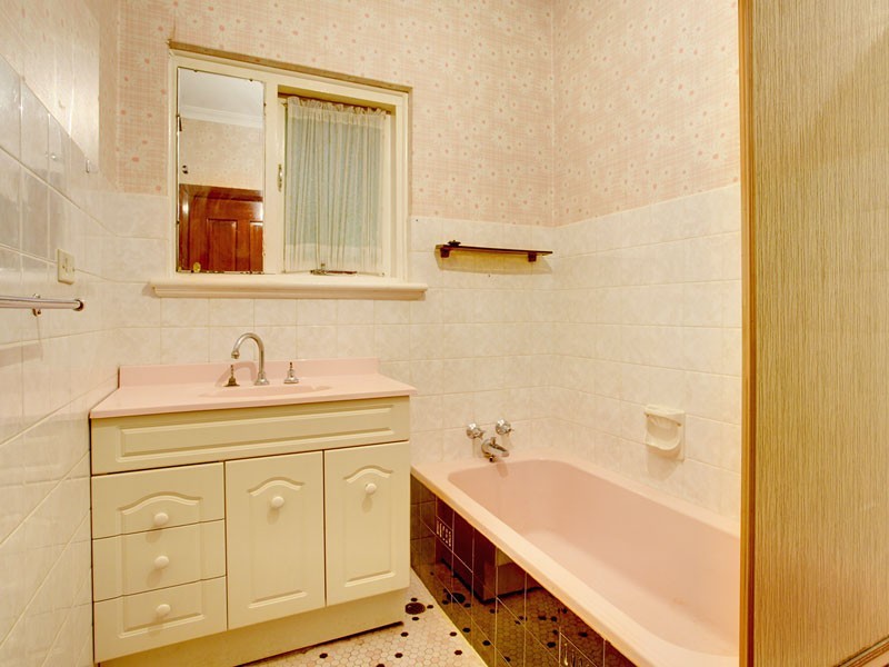 11 Hewletts Road, Forest Range SA 5139