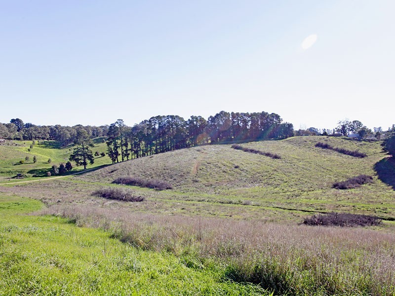 11 Hewletts Road, Forest Range SA 5139
