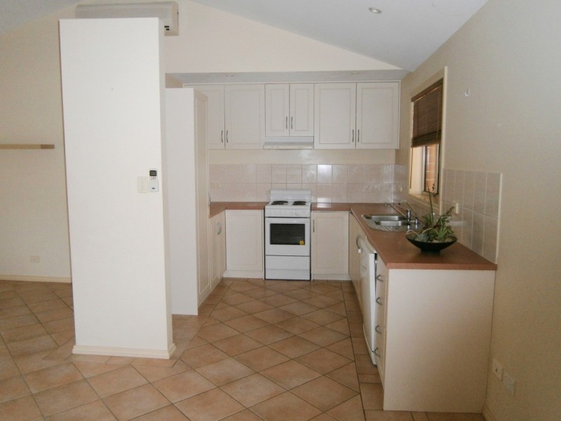 11 Sandalwood Drive, Woodside SA 5244