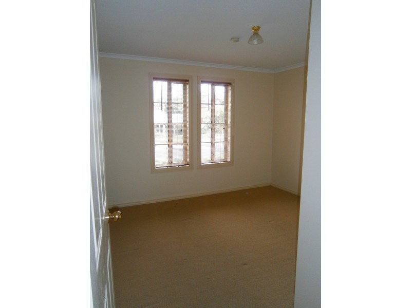 11 Sandalwood Drive, Woodside SA 5244