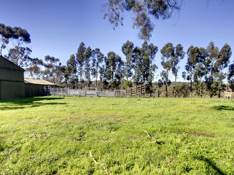 11 Oinns Road, Echunga SA 5153