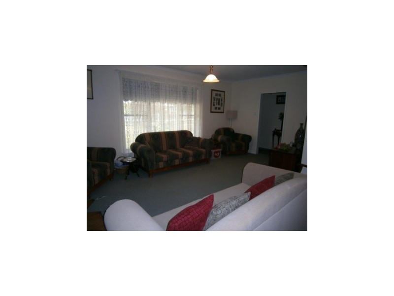 13 Bleeze Street, Birdwood SA 5234