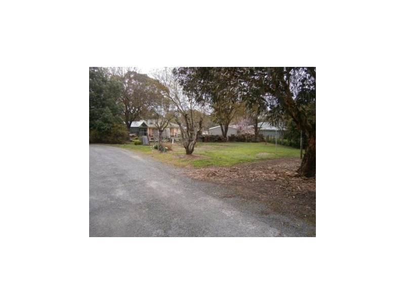 13 Bleeze Street, Birdwood SA 5234